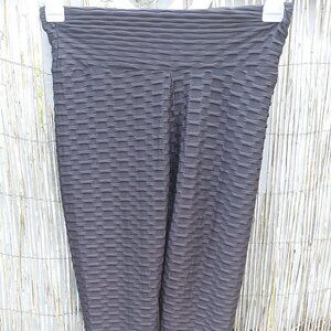 Siqnatures Anti Cellulite Textured Leggings - No Size Tag - See Measurements